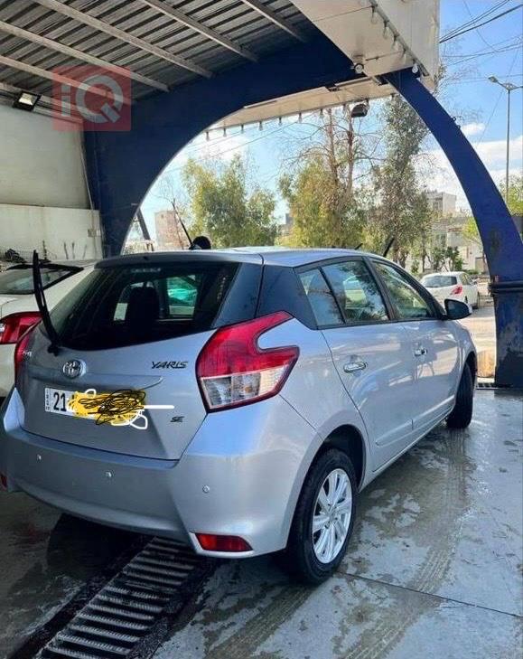 تۆیۆتا یارس